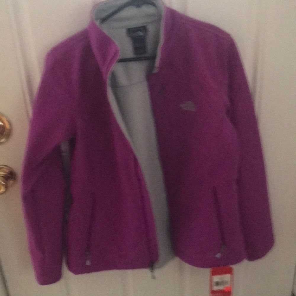 The North Face lightweight jacket-new with tags